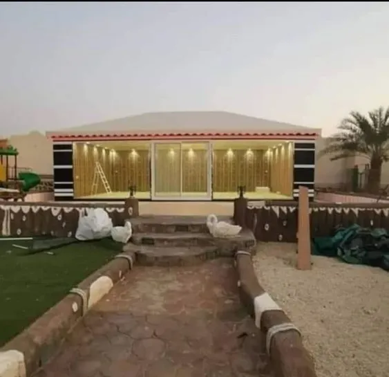 صور مظلات وبيوت شعر في المملكة العربية السعودية