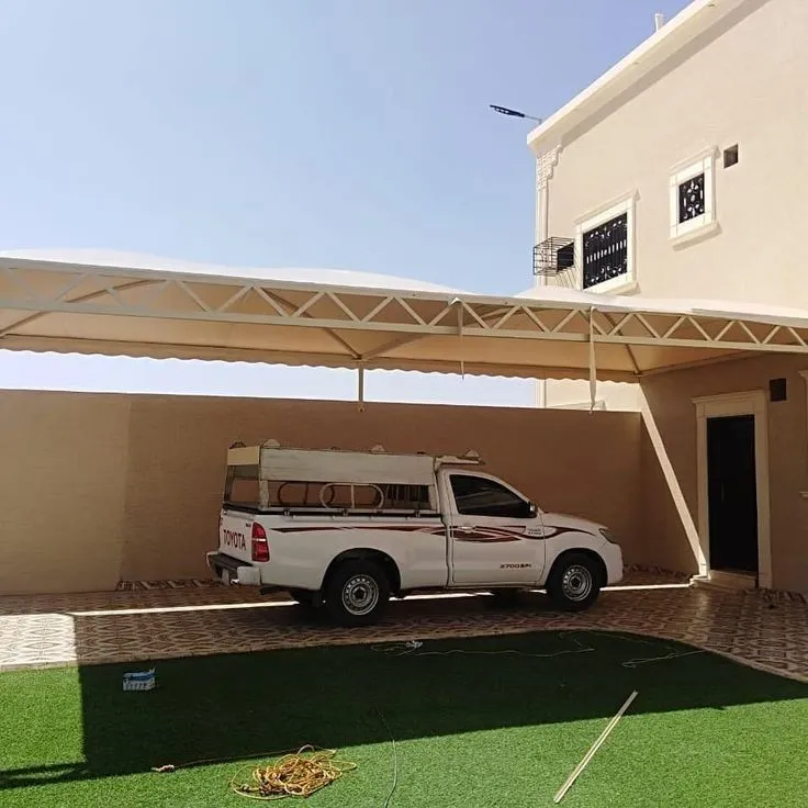مظلات خارجية للمواقف العامة في مكة جدة الطائف